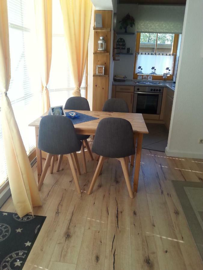 Ferienwohnung Sonnenschein Шьонбергер Щранд Екстериор снимка